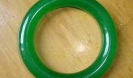 娱乐吃瓜酱金手镯